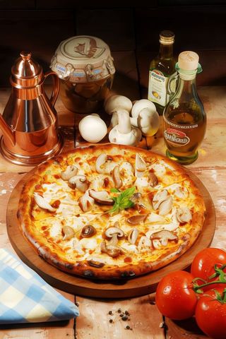 Pizza Pollo e Funghi 