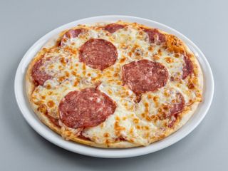 Pizza Salami 1+1 
