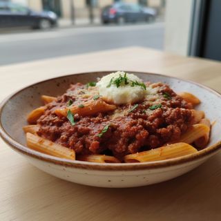 Spaghete/penne Bolognesse