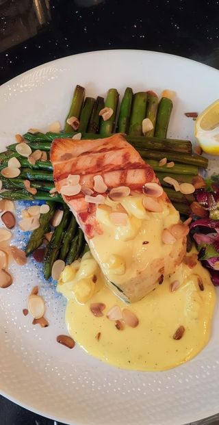 Somon bb si sparanghel