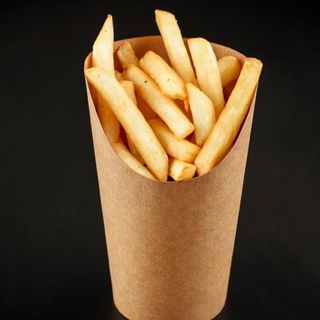 Eggburger pui si cartofi prajiti