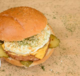 Egg-burger pui