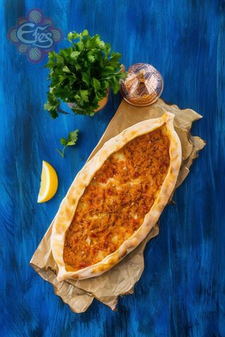 Pide cu carne tocată