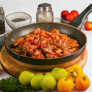 Tigaie picanta de pui cu legume si orez