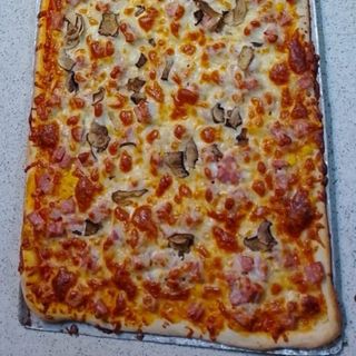 Pizza picante (la metru)