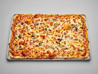 Pizza Prosciutto Crudo (la metru)