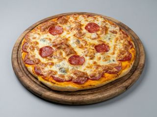 Pizza Salami  (mica)