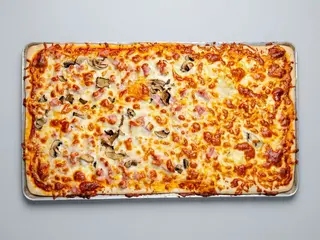 Pizza Capriccioasa  (la metru)