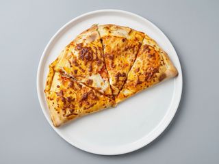 Pizza Calzone Al'Prosciutto (medie)