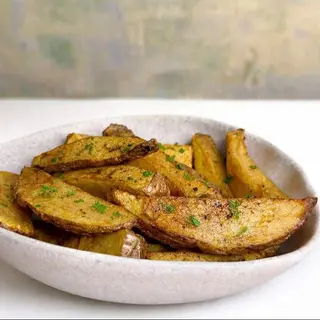 Cartofi wedges cu maioneză vegană (200).