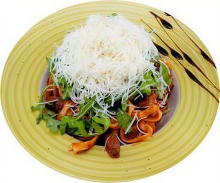 Tagliatelle cu muschi de vita