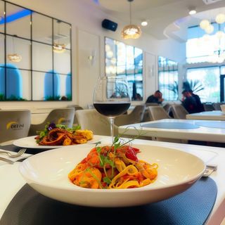 Tagliatele cu creveti in sos piri piri