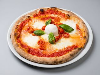 Pizza Caprese
