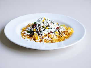 Salată de ciuperci cu fulgi de porumb