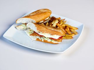 Sandwich cu șnițel de pui