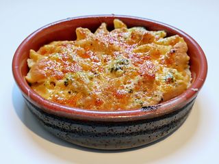 NOU!Paste gratinate cu zucchini