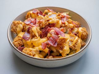NOU! Cartofi prăjiți cu crispy și jalapeno