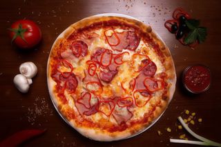 Pizza Salami Gorgonzola