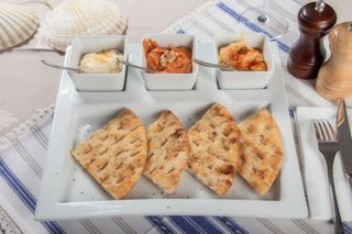 Trilogie de tartinabile Mediteraneene