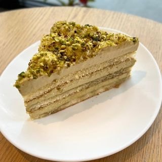 TORT TIRAMISU CU FISTIC