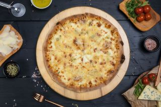 Pizza Quatro Formagi﻿ Ø 32cm