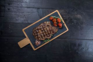 Antricot de vita cu os 