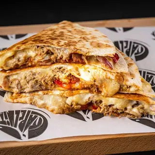 Quesadilla Melt Carnitas-Quesdailla de Porc