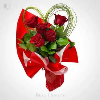 Buchet floral cu trandafiri