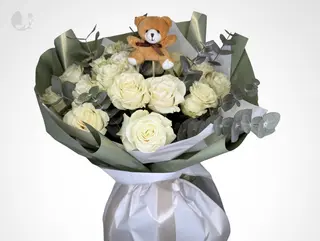 Buchet floral cu 25 de trandafiri