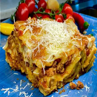 Lasagna cu carne de porc