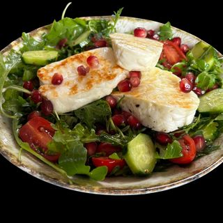  Grilled Halloumi Salad 330g