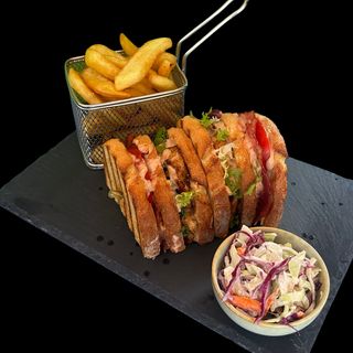 Club Sandwich cu Cartofi Prajiti 320g/150g