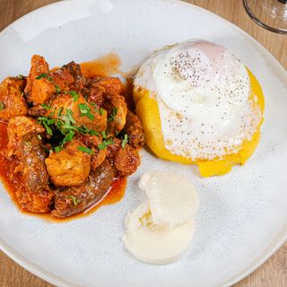 Tochitură moldovenească