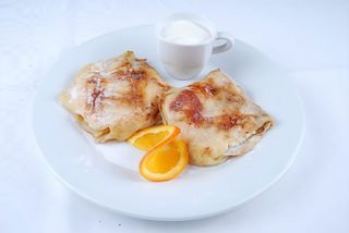 Clatite cu branza la cuptor