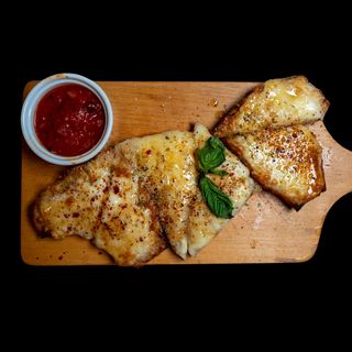 Garlic bread the host