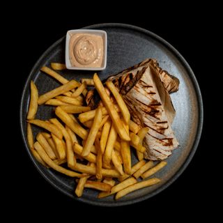 Beef philadelphia Wrap + cartofi prajiti