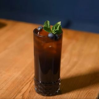 Ceai rece cu piure de afine