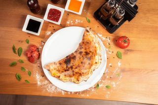 Pizza Calzone Bricks Ø32cm