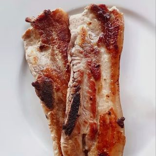 Fleica de porc la gratar + Garnitura la alegere