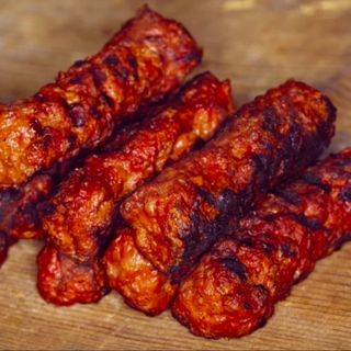 Mici cu cartofi prăjiți