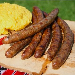 Cârnați de pleșcoi la grătar