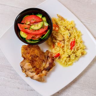 Pulpa dezosata de pui la gratar + Garnitura la alegere