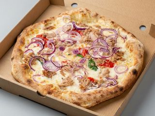 Pizza Tonno e Cipola Ø30cm