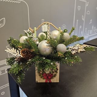 Cutie de lemn cu brad natural (D)