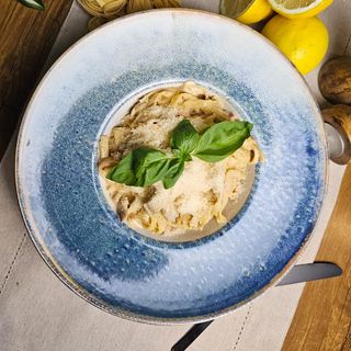 CREAMY CHIKEN PASTA