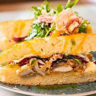 Pollo A la Parmigiana