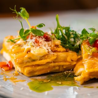 Omletă Quattro Formagi toast