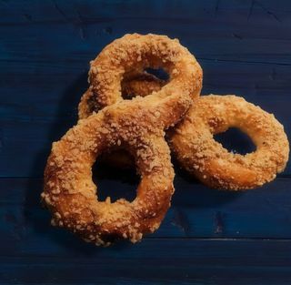 Covrig cu nuca si miere