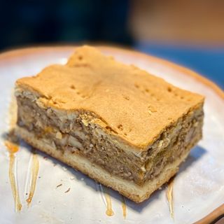 Prăjitură cu dovleac si nuca