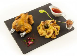 Cocoșel de munte cu sos dulce acrișor